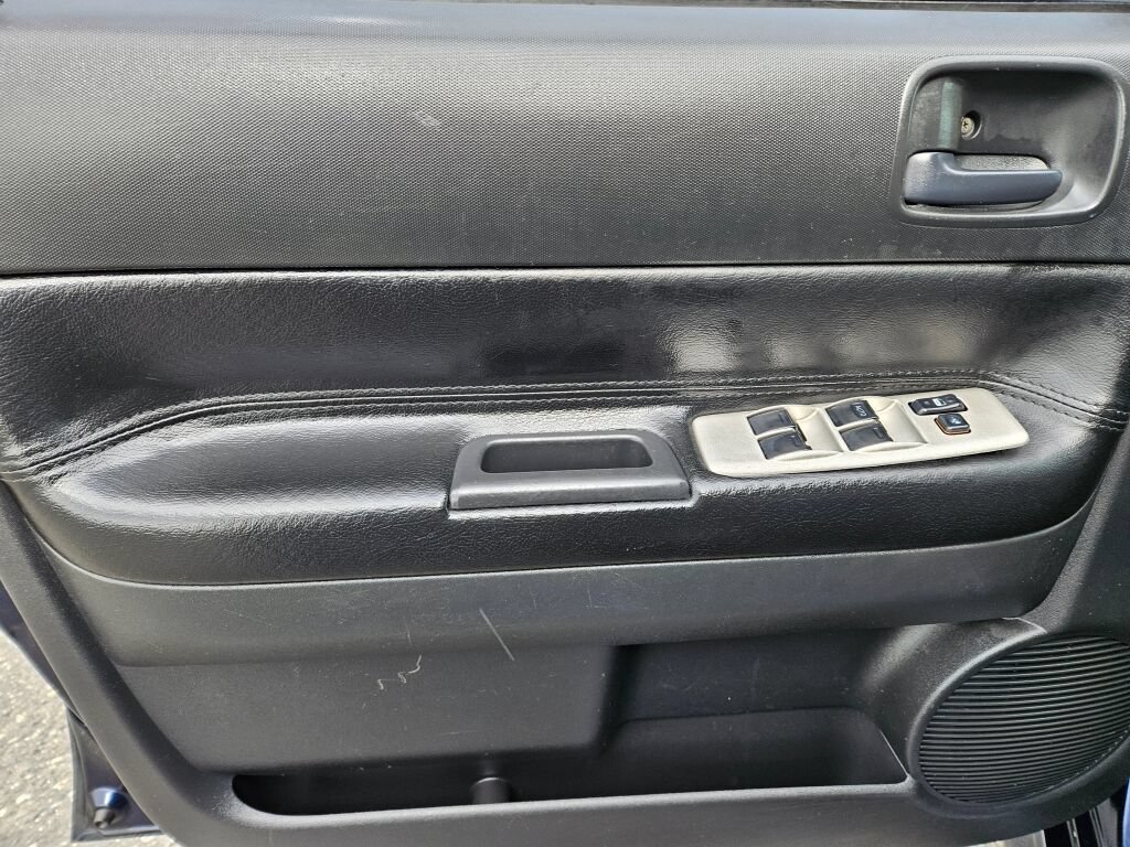 Used 2005 Scion xB FWD image 16