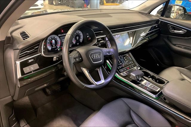 Used 2023 Audi Q7 2.0T Premium Plus w/ Premium Plus Package AWD/4WD image 14