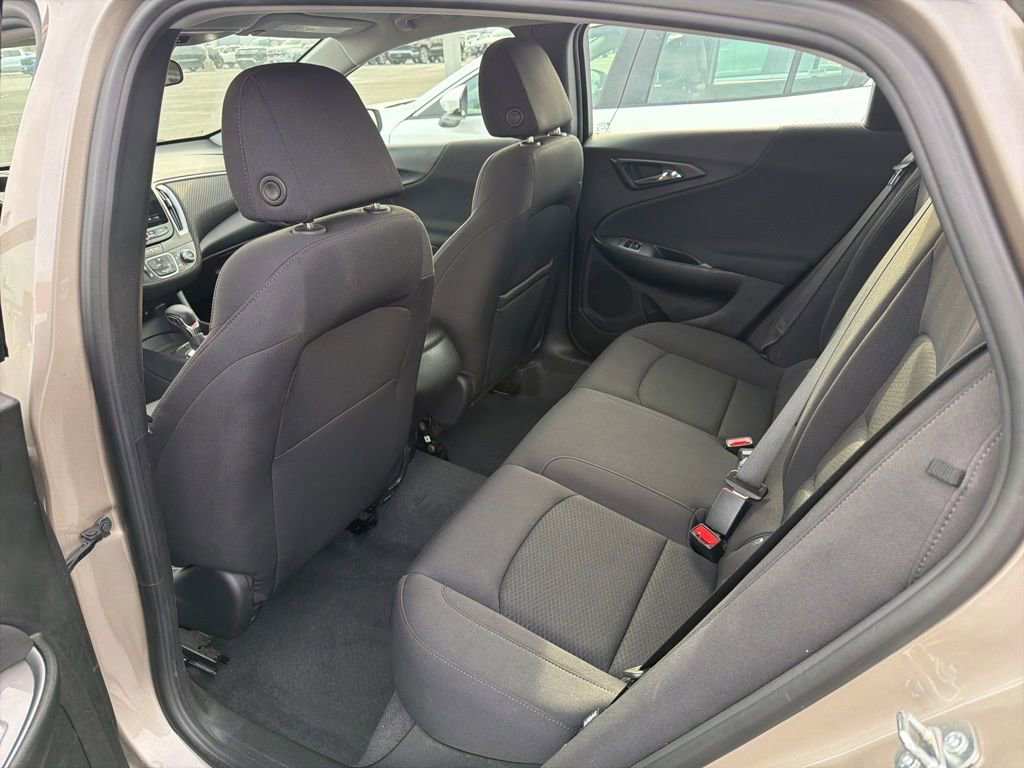 Used 2023 Chevrolet Malibu RS image 12