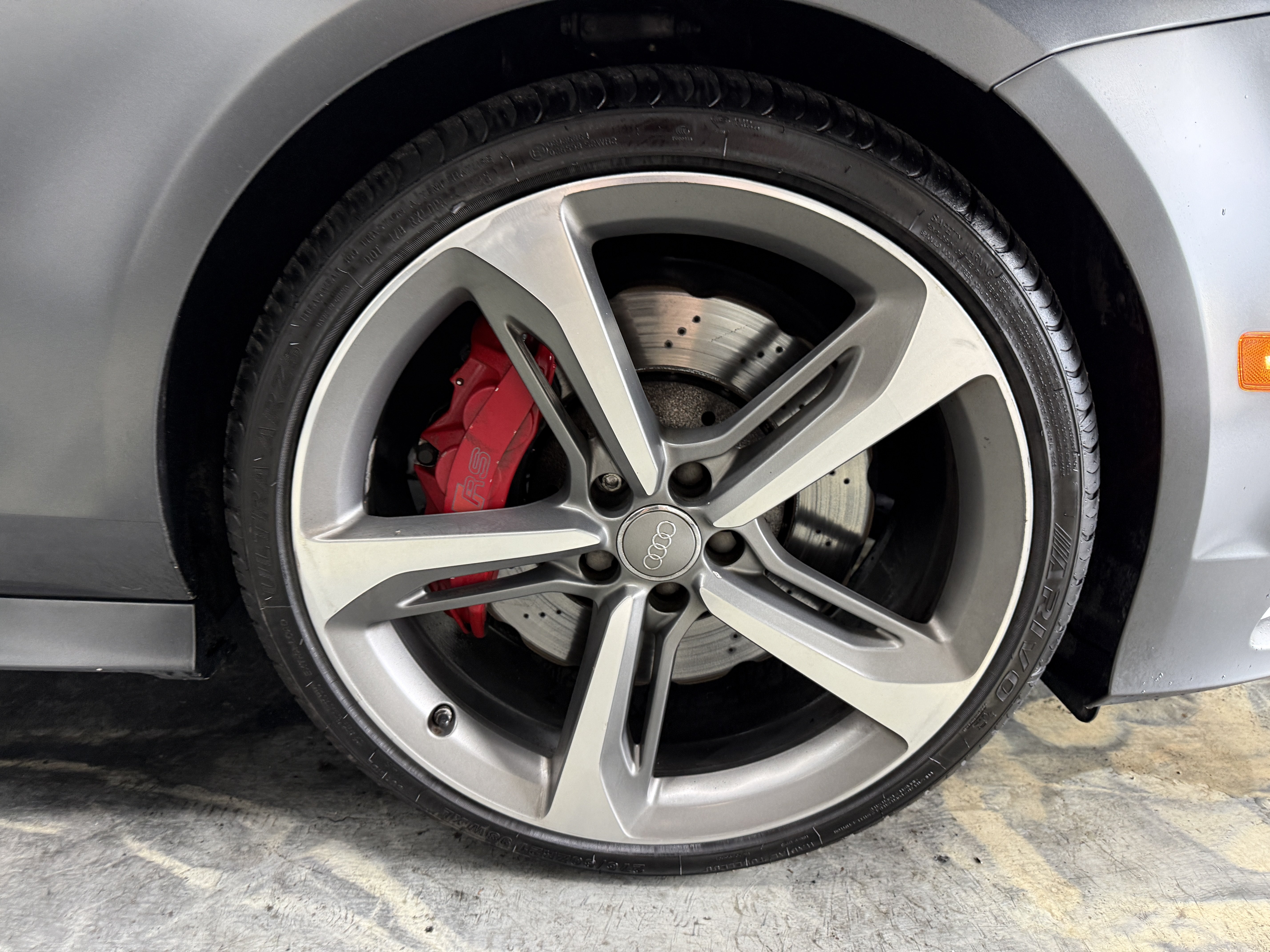 Used 2014 Audi RS 7 Prestige AWD/4WD image 32