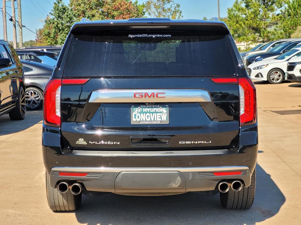 Used 2023 GMC Yukon Denali w/ Denali Reserve Package image 5