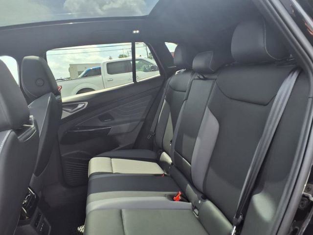 New 2025 Volkswagen ID.4 Pro S Plus AWD/4WD image 9