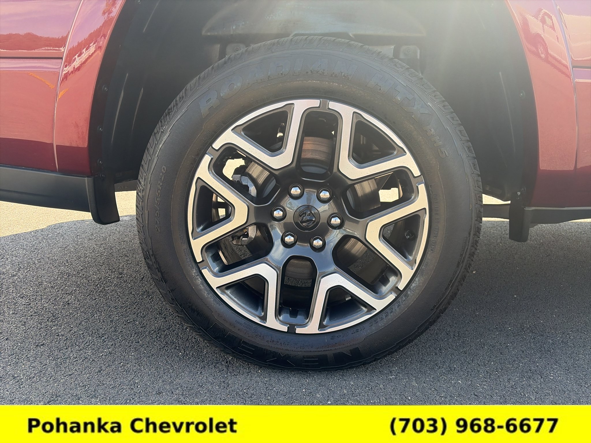 Used 2025 RAM 1500 Laramie AWD/4WD image 24