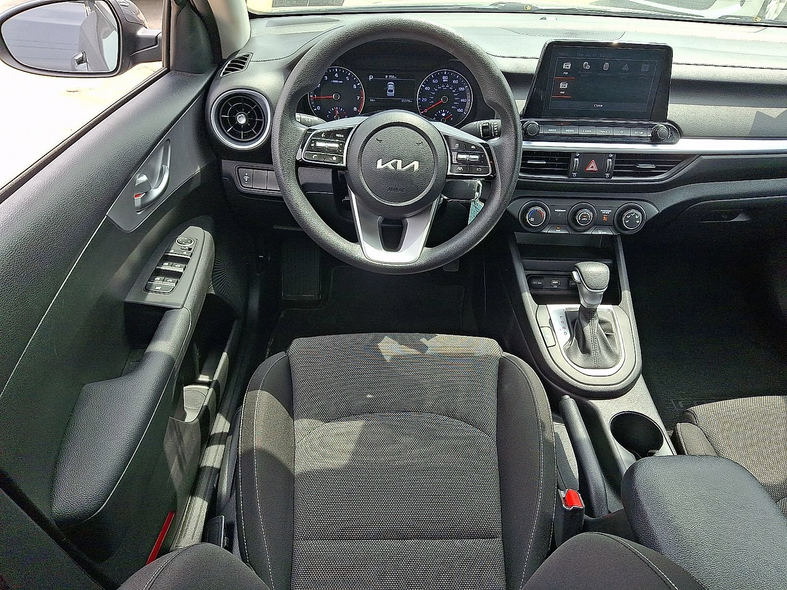 Used 2023 Kia Forte LXS FWD image 11
