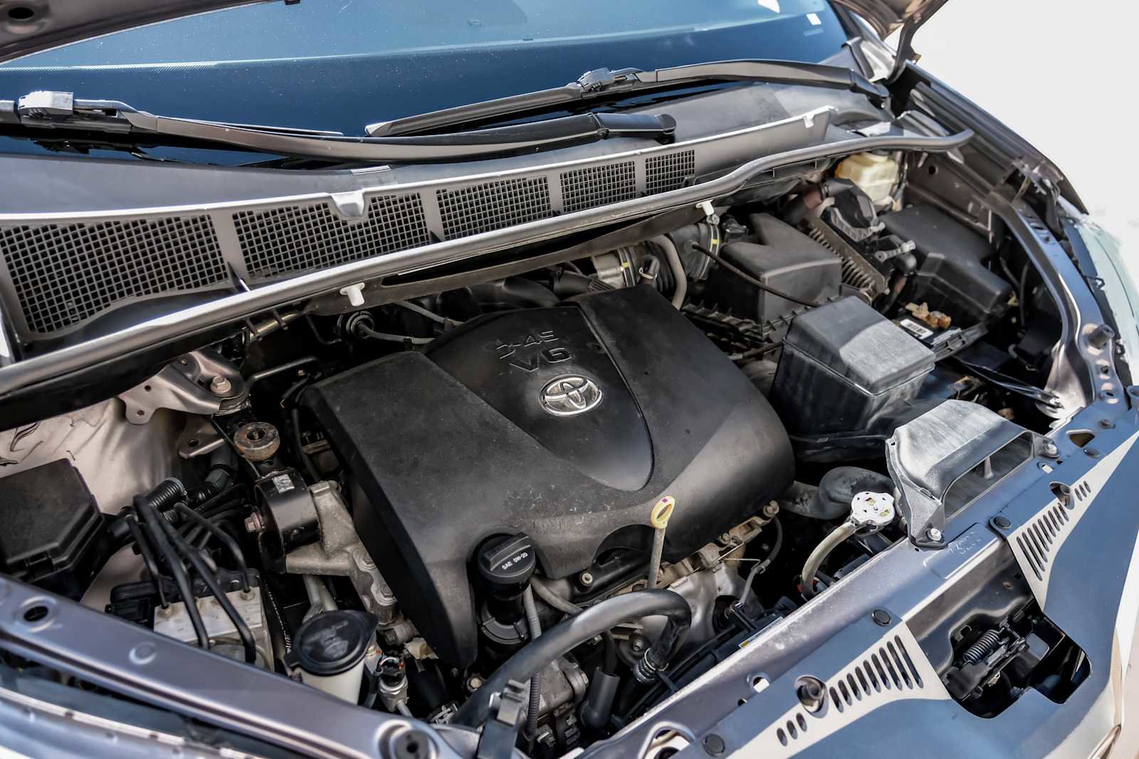 Used 2018 Toyota Sienna XLE image 53