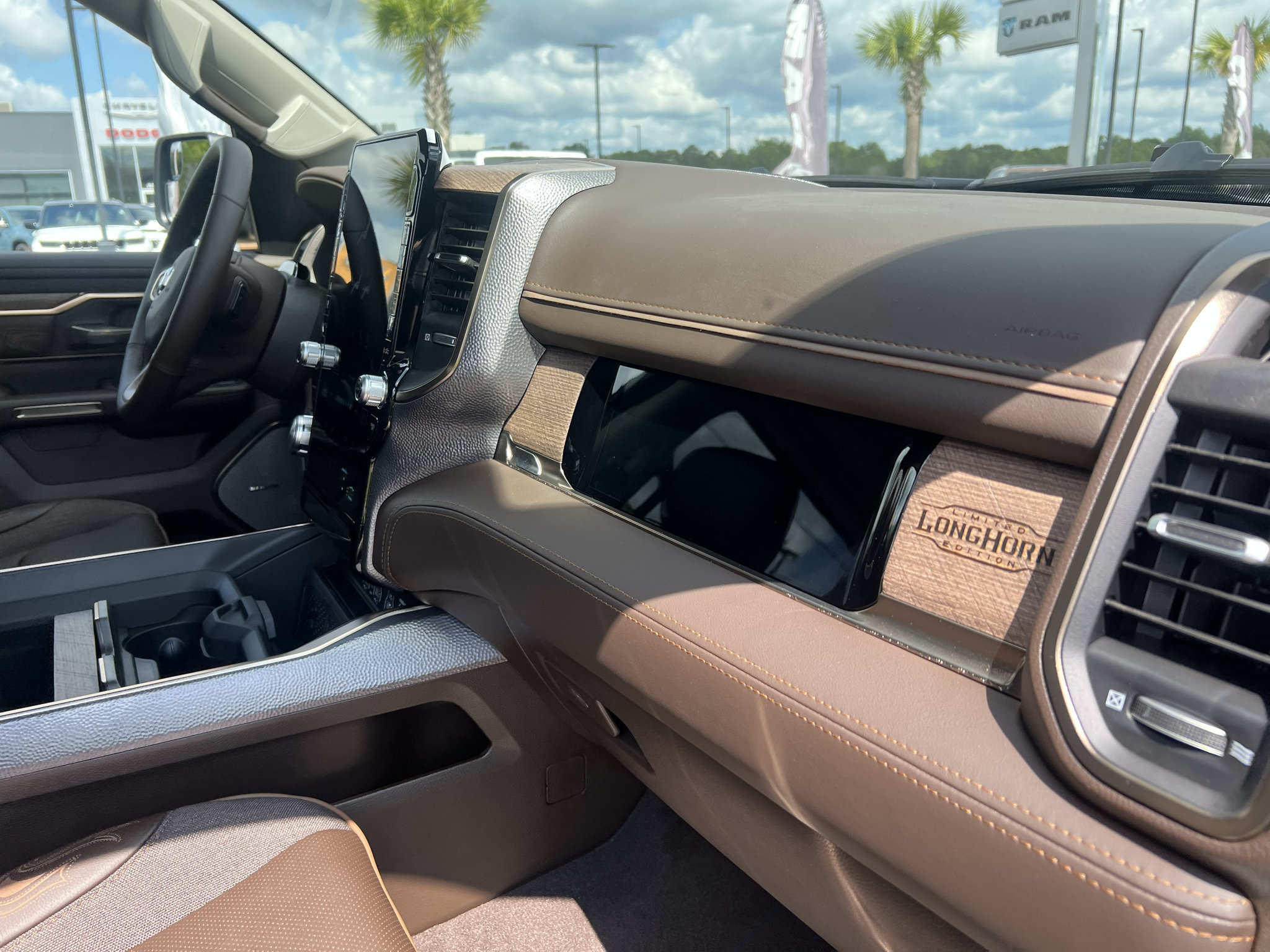 New 2027 RAM 1500 Laramie Longhorn AWD/4WD image 18