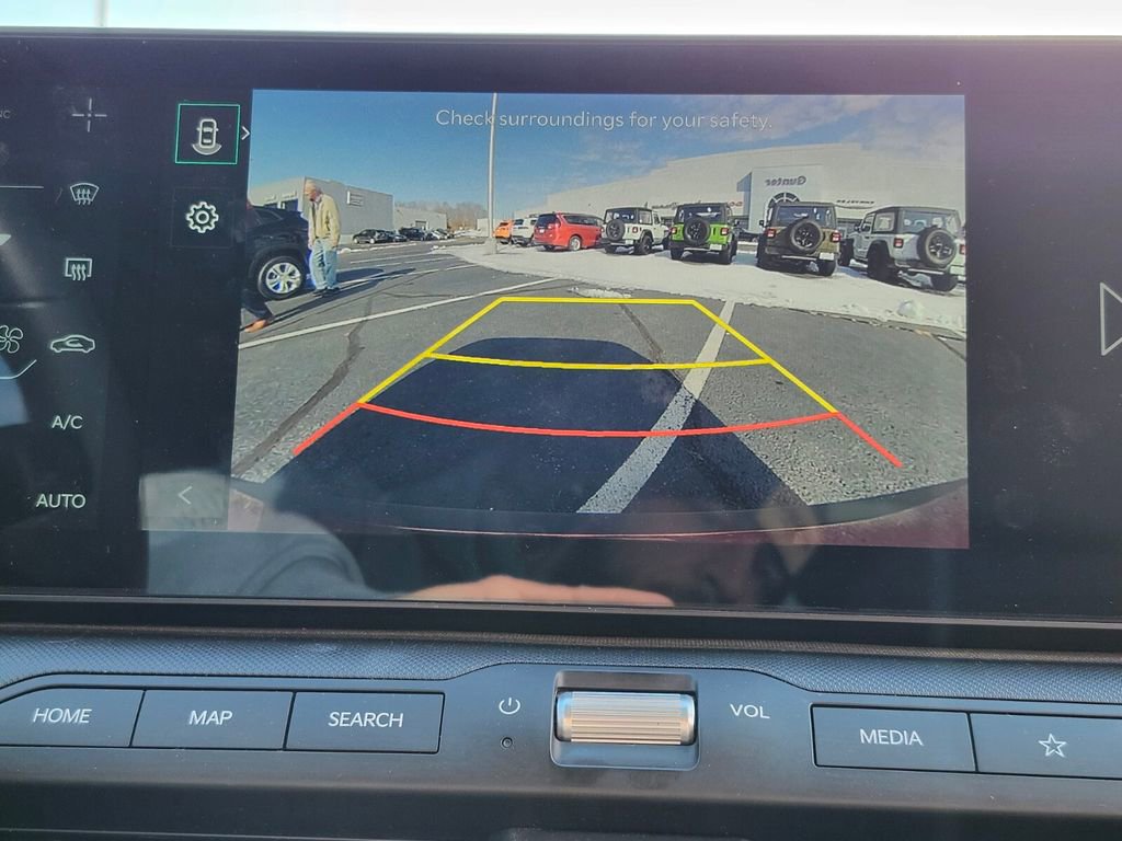 Used 2025 Kia K4 EX image 21