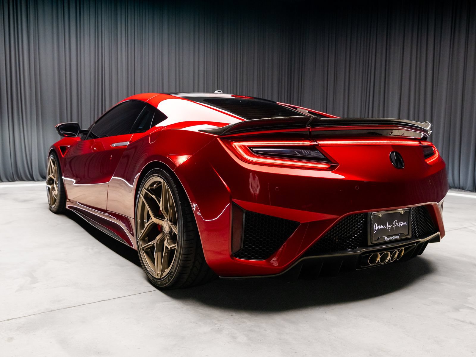 Used 2017 Acura NSX AWD/4WD image 34