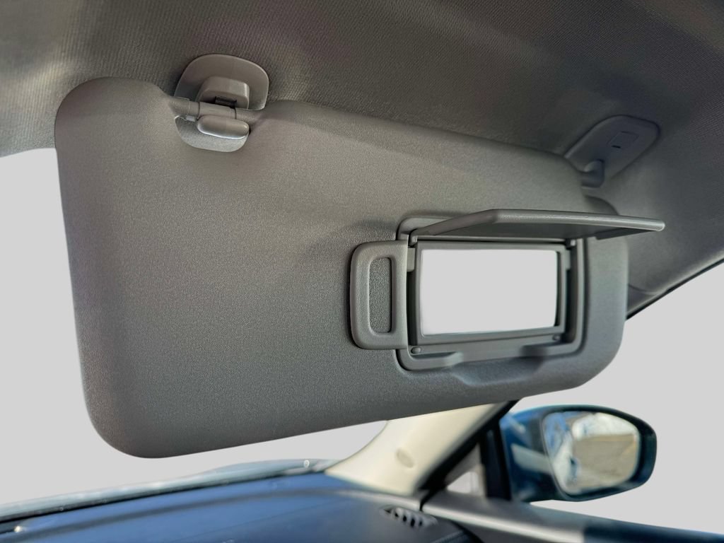 Used 2025 Nissan Sentra SV w/ All-Weather Package FWD image 31