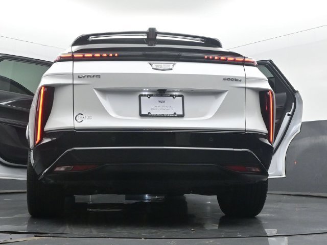 Certified 2024 Cadillac Lyriq Sport w/ LPO, Floor Liner Package AWD/4WD image 56