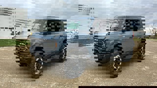 New 2025 Ford Bronco Big Bend w/ Black Diamond Package image 2
