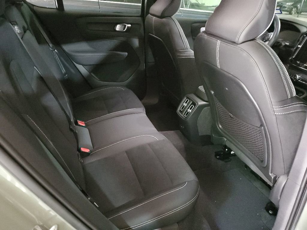 Used 2023 Volvo C40 P8 Recharge Plus AWD/4WD image 20