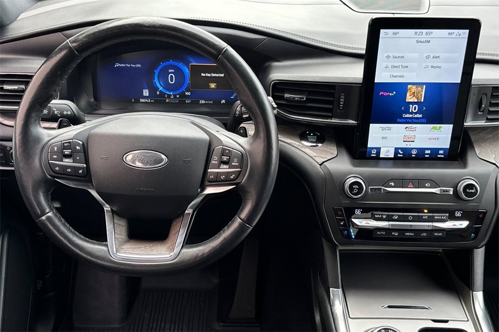 Used 2020 Ford Explorer Platinum w/ Premium Technology Package image 14