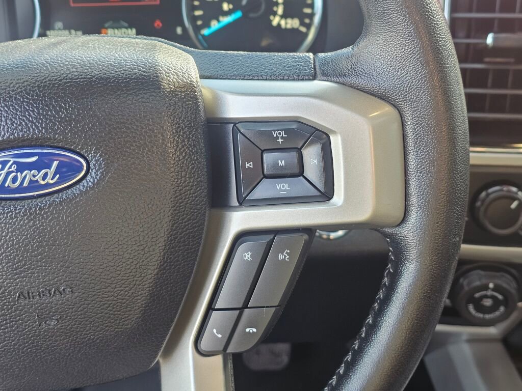 Used 2020 Ford F150 Lariat image 26