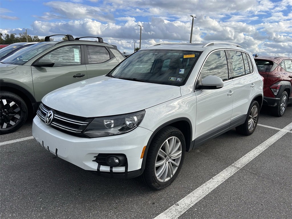 Used 2015 Volkswagen Tiguan SE image 4