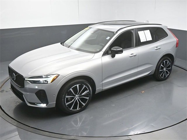 Used 2023 Volvo XC60 B5 Plus w/ Climate Package FWD image 44