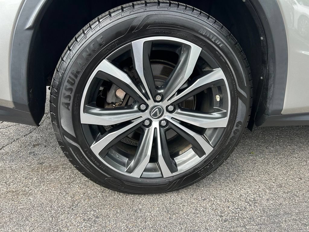 Used 2020 Lexus RX 350L Premium w/ Premium Package AWD/4WD image 23