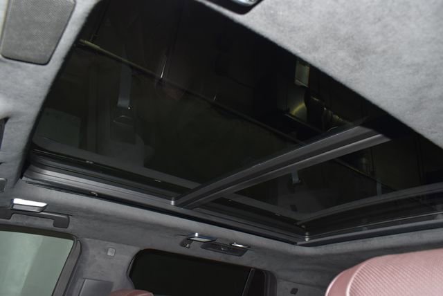 Used 2023 Cadillac Escalade Sport Platinum image 14