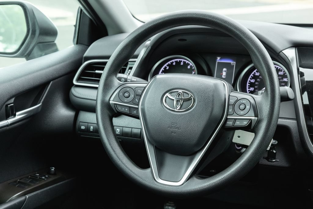 Certified 2022 Toyota Camry LE w/ Carpet Mat Package (TMS) FWD image 27