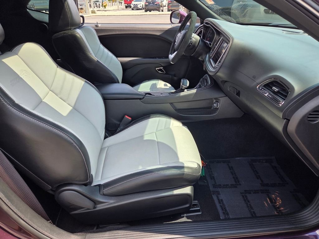 Used 2022 Dodge Challenger SRT Hellcat image 16