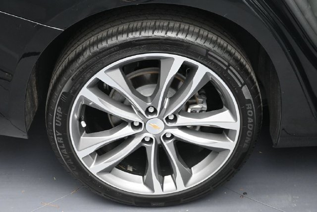 Used 2024 Chevrolet Malibu LT FWD image 5