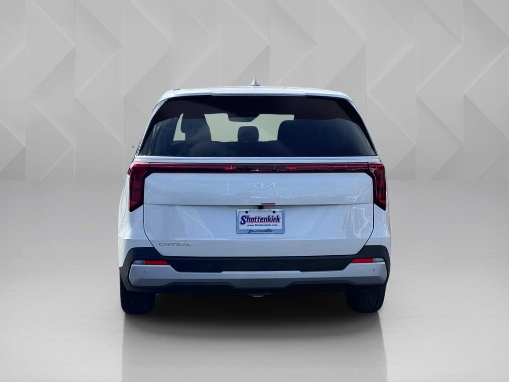 New 2026 Kia Carnival FWD image 6