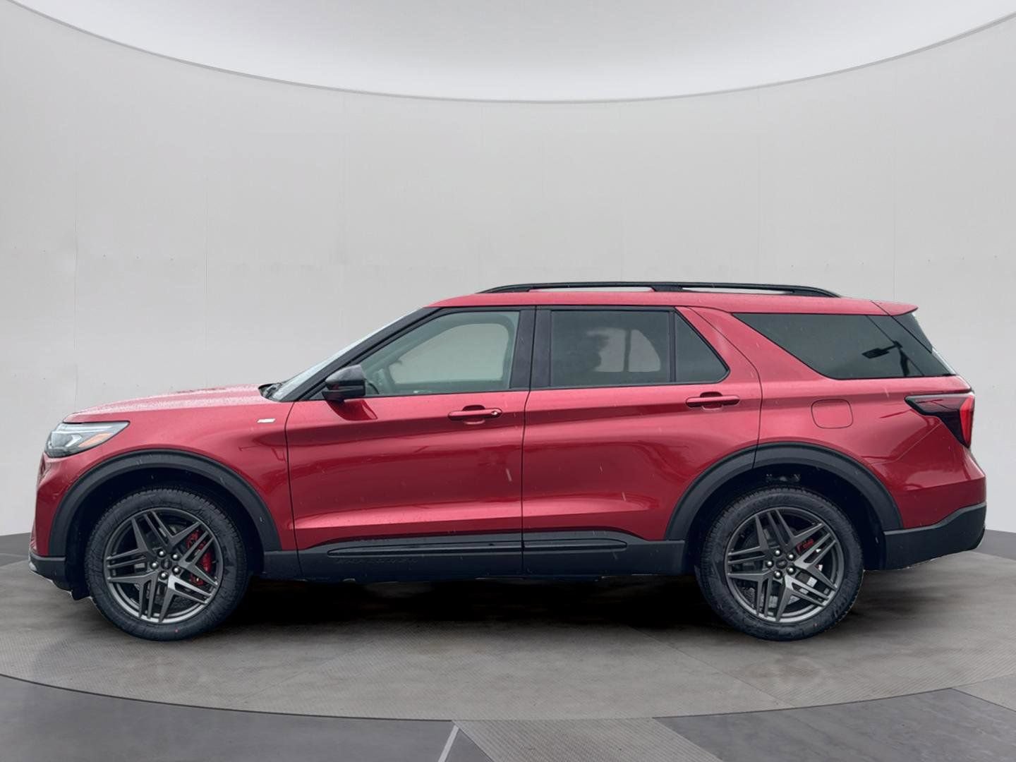 Used 2025 Ford Explorer ST-Line w/ Premium Package AWD/4WD image 6