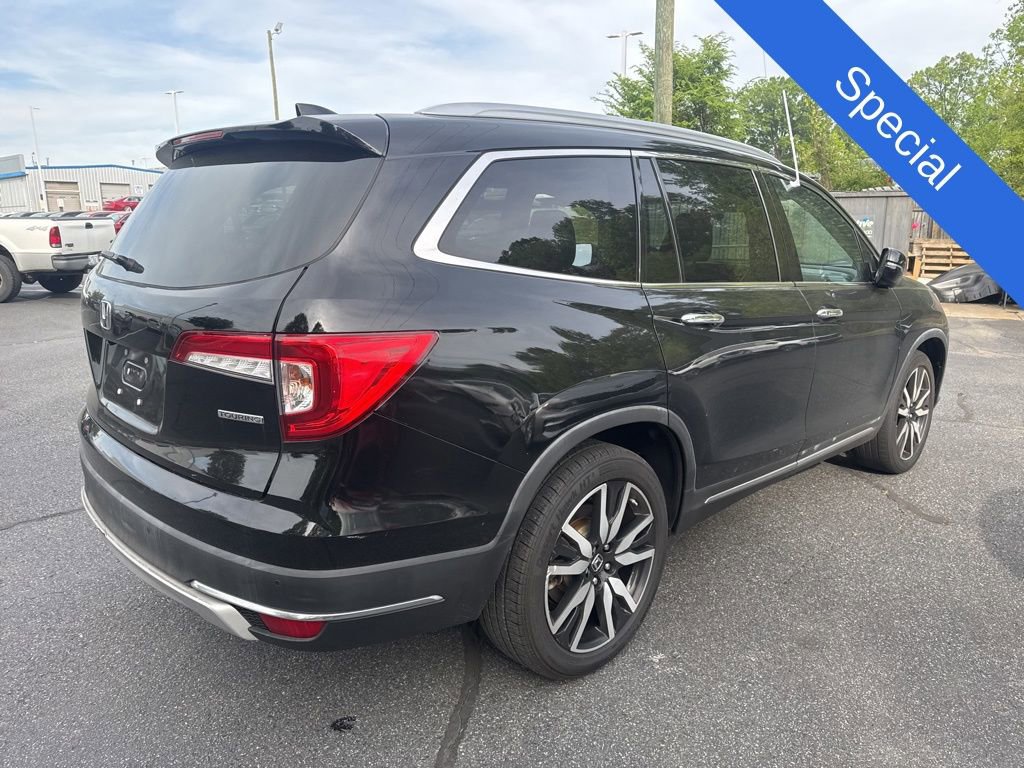 Used 2019 Honda Pilot Touring image 6