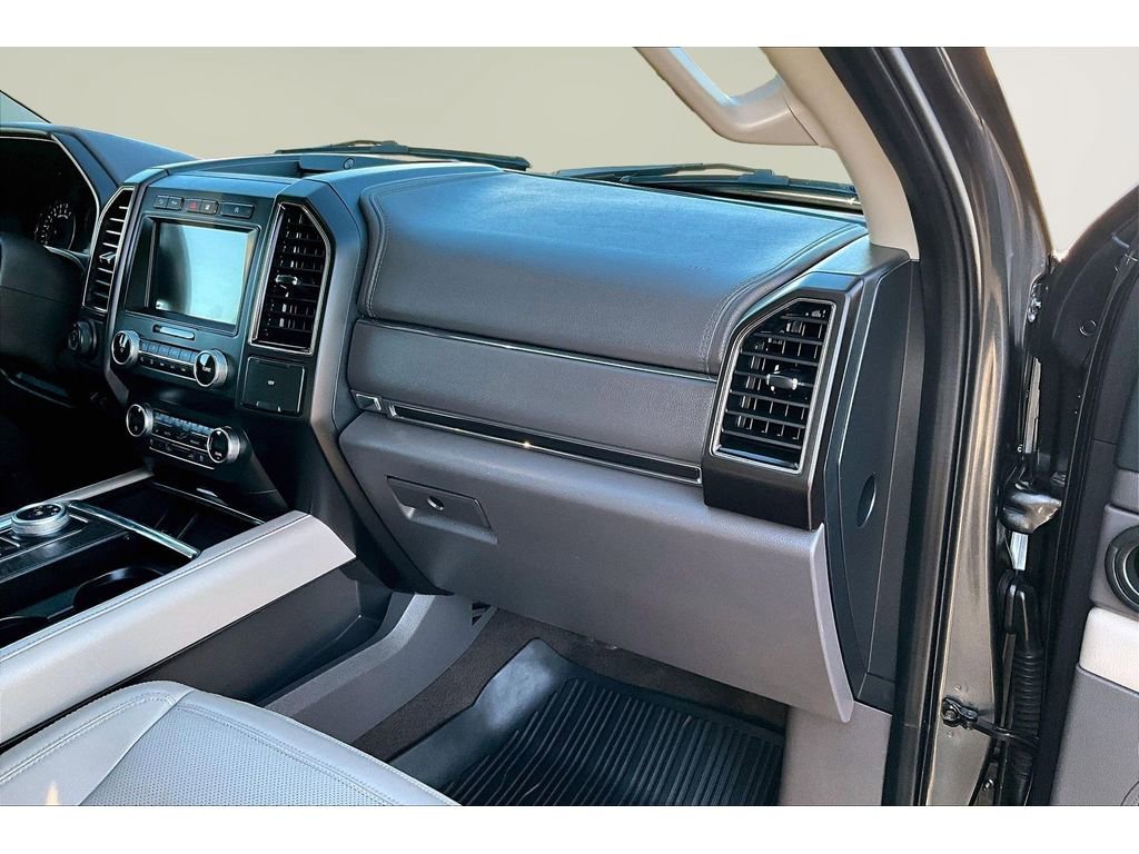 Used 2021 Ford Expedition Limited image 23