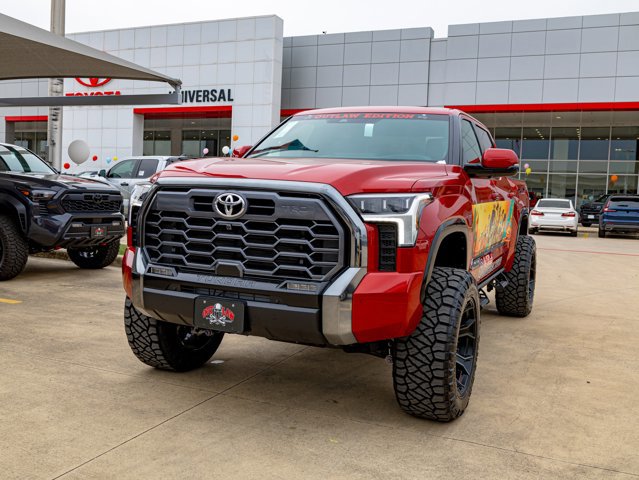 New 2026 Toyota Tundra Platinum AWD/4WD image 1