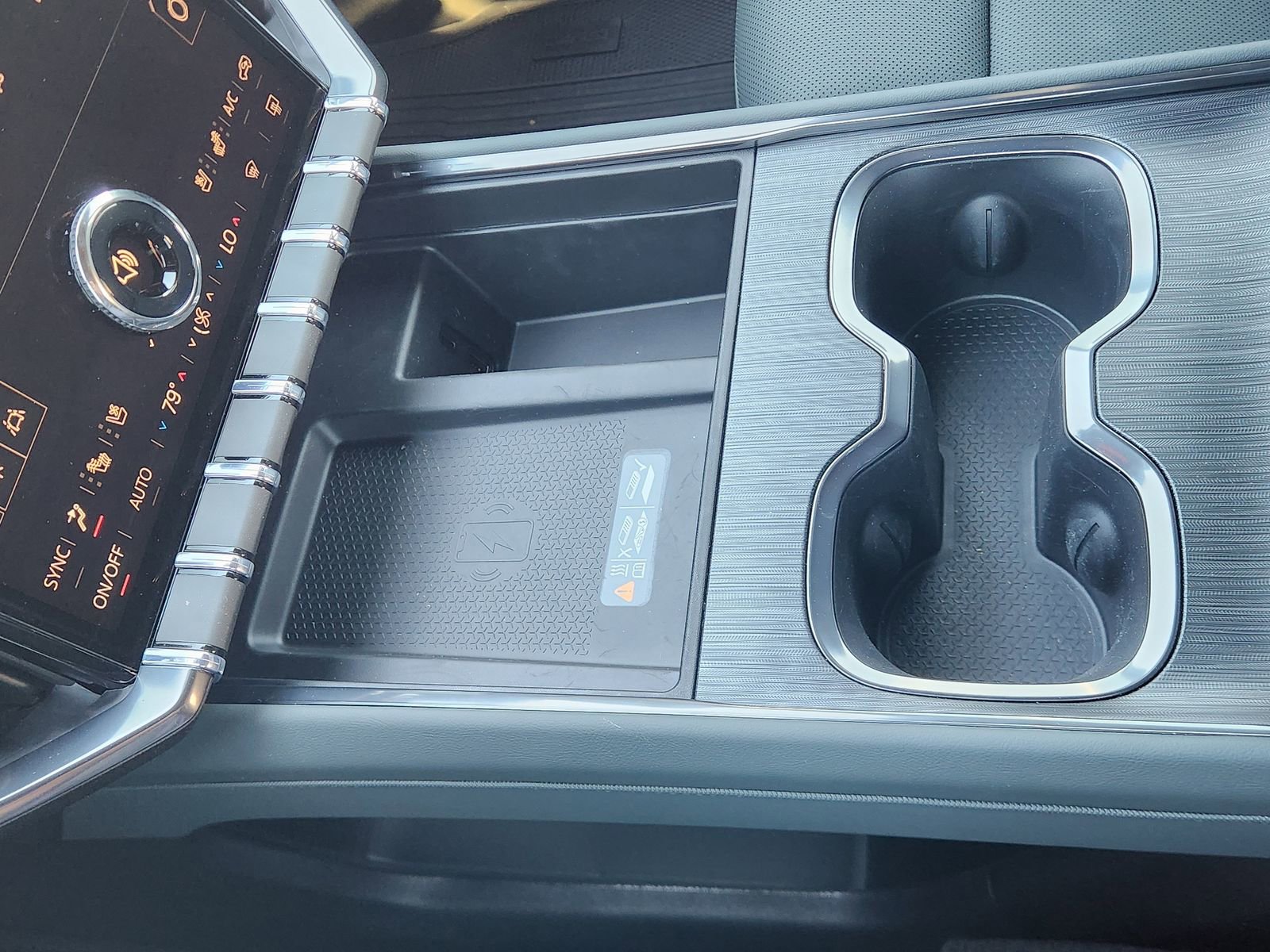 New 2026 GMC Acadia AT4 w/ Luxury Package image 22