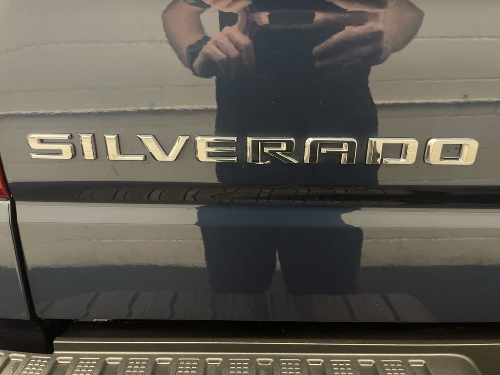 Used 2021 Chevrolet Silverado 1500 LT Trail Boss w/ Bed Protection Package AWD/4WD image 23