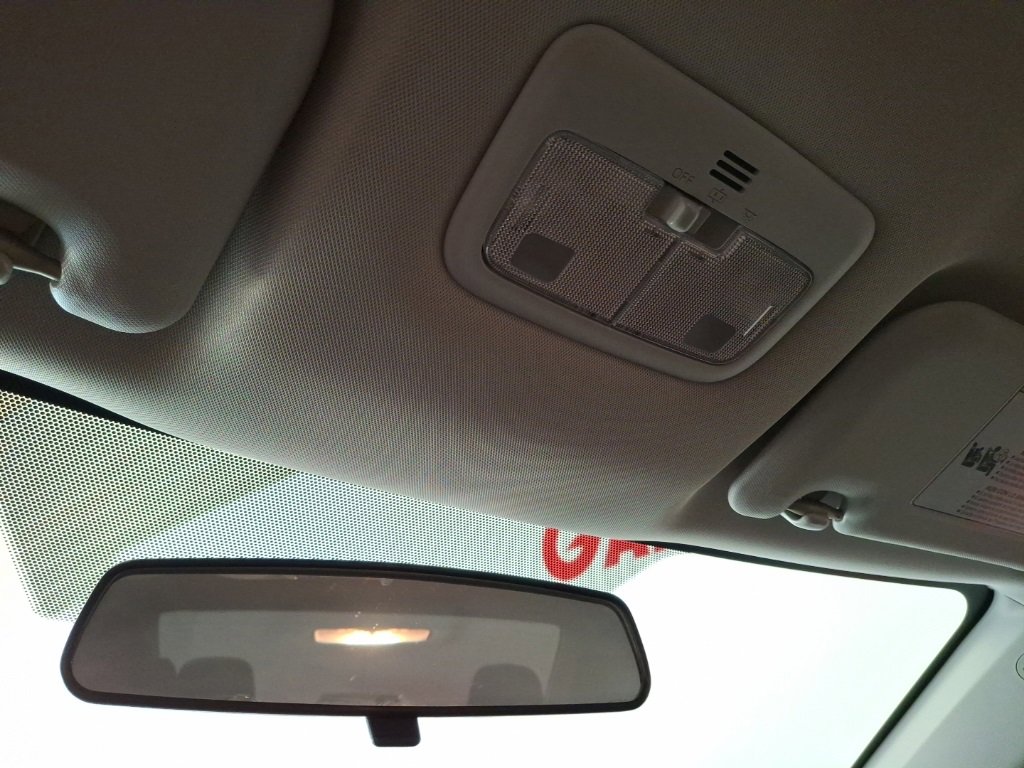 Used 2016 Toyota Corolla S image 26