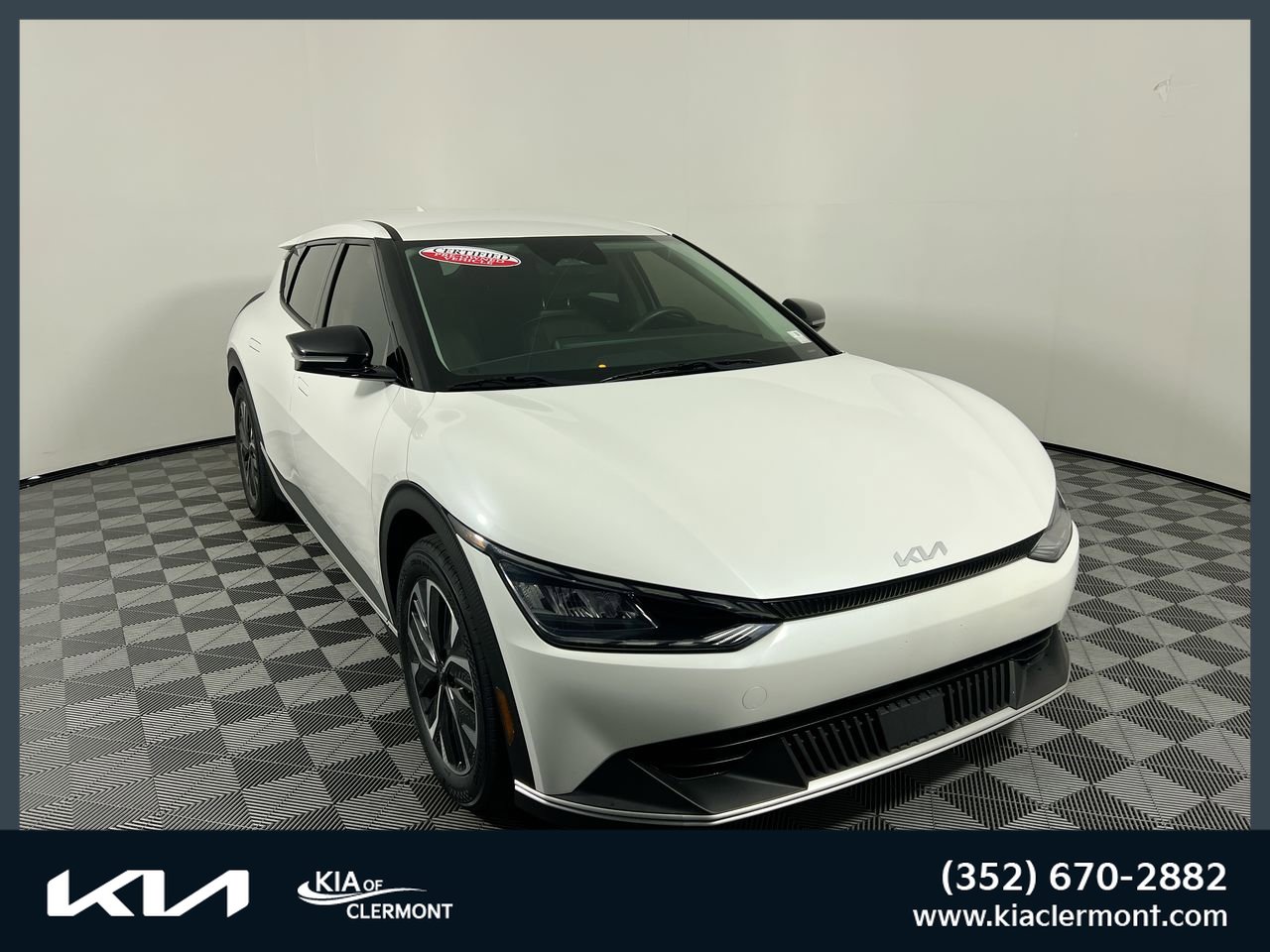 Certified 2024 Kia EV6 Light image 1