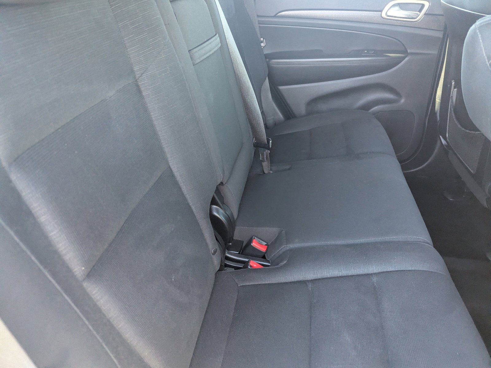 Used 2015 Jeep Grand Cherokee Laredo w/ Quick Order Package 23E image 13