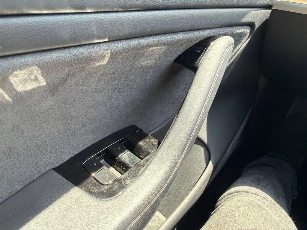 Used 2018 Tesla Model 3 Long Range AWD/4WD image 18