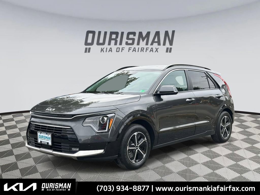 Used 2023 Kia Niro SX