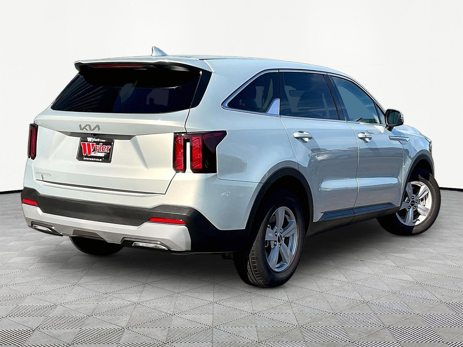 New 2026 Kia Sorento LX FWD image 7