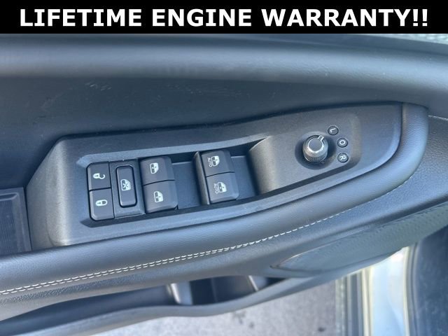 New 2025 Jeep Grand Cherokee Altitude image 10