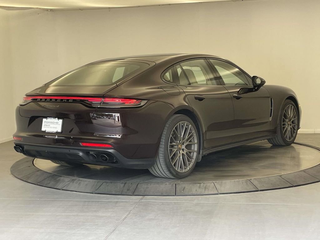 Certified 2022 Porsche Panamera 4 Platinum Edition AWD/4WD image 7