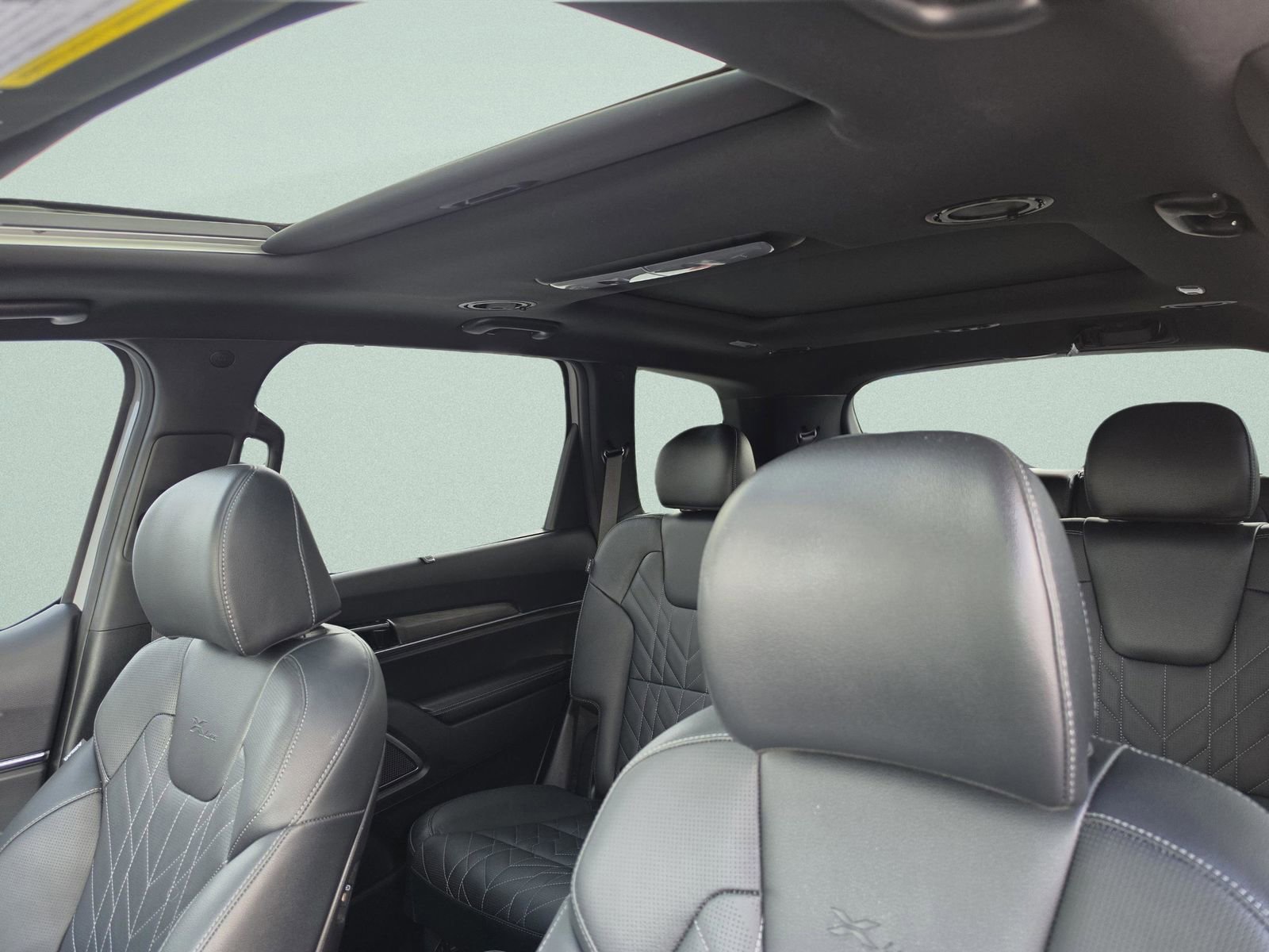 Used 2024 Kia Telluride SX X-Line AWD/4WD image 29