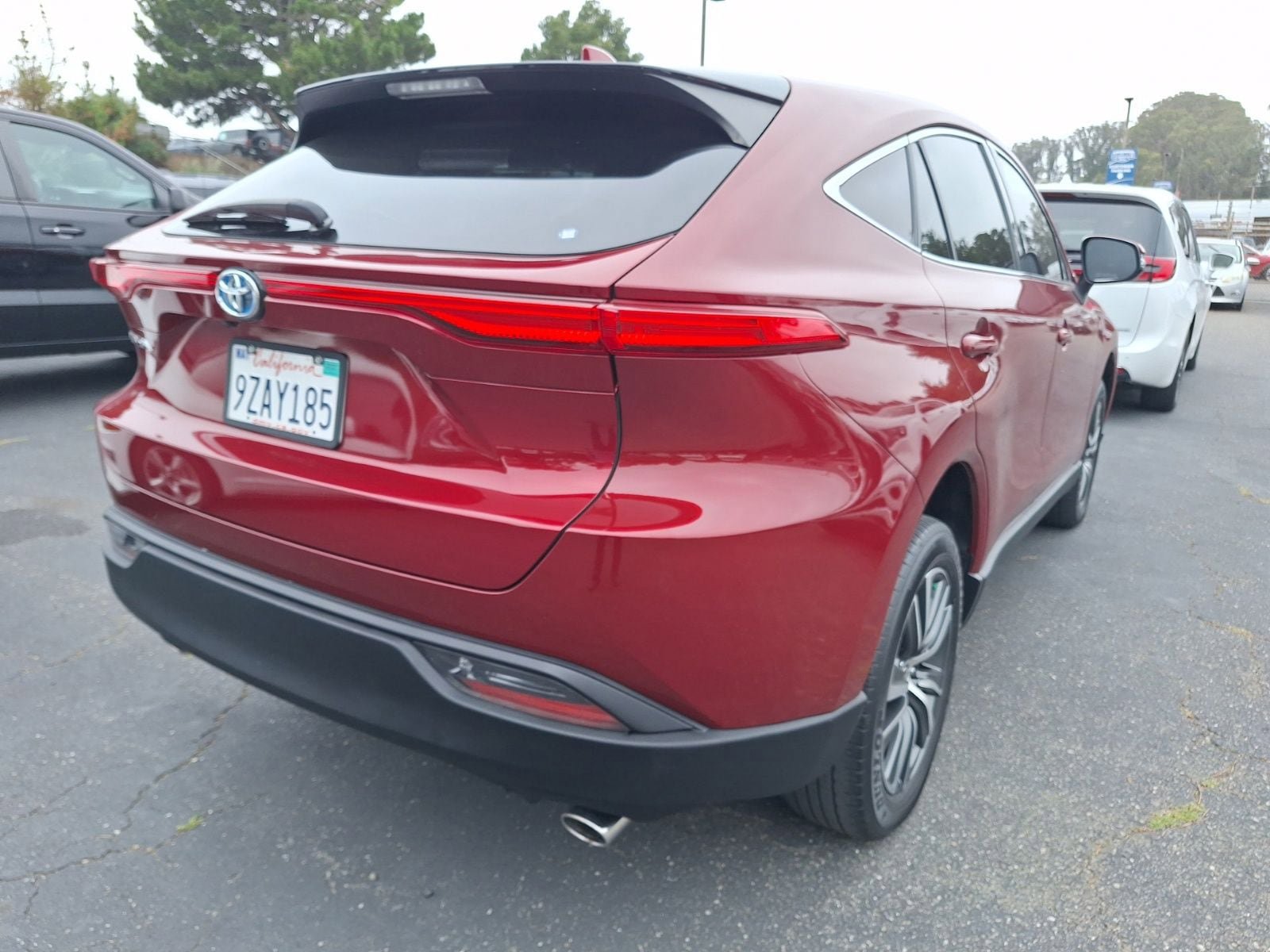 Used 2023 Toyota Venza LE AWD/4WD image 7