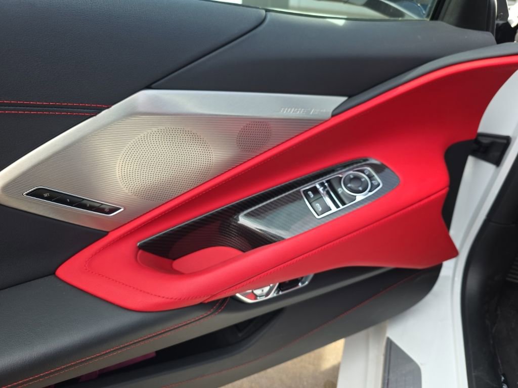 Used 2025 Chevrolet Corvette Stingray Preferred Cpe image 7