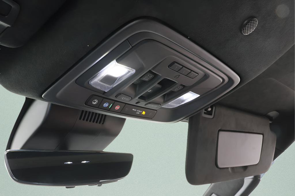 Used 2023 GMC Sierra 1500 Denali Ultimate image 17