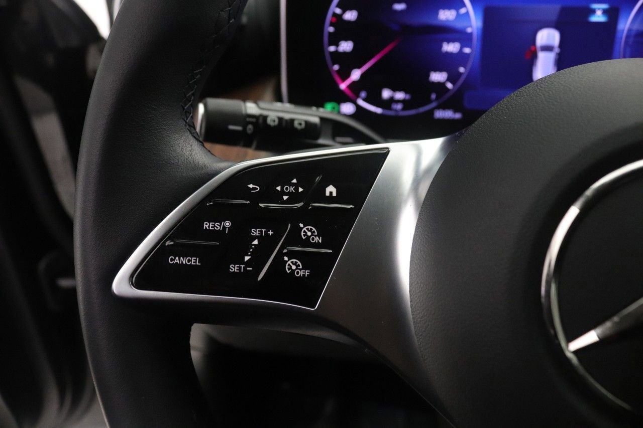 Certified 2025 Mercedes-Benz GLC 350e 4MATIC image 11