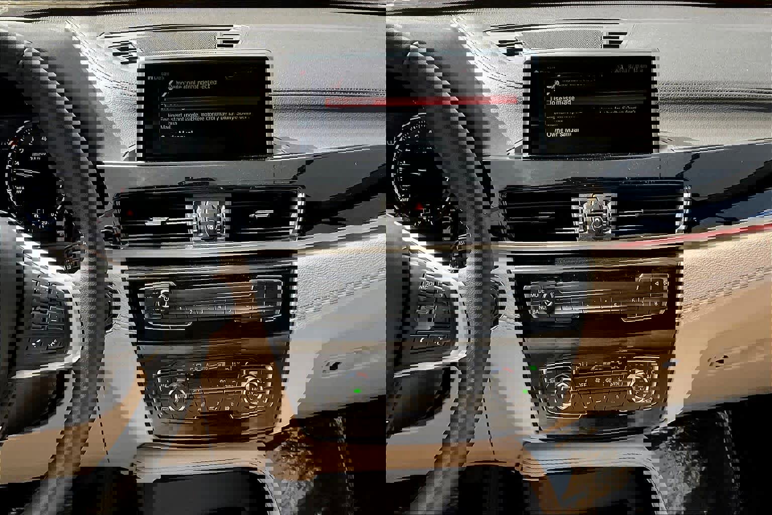 Used 2021 BMW X1 xDrive28i w/ Convenience Package image 5