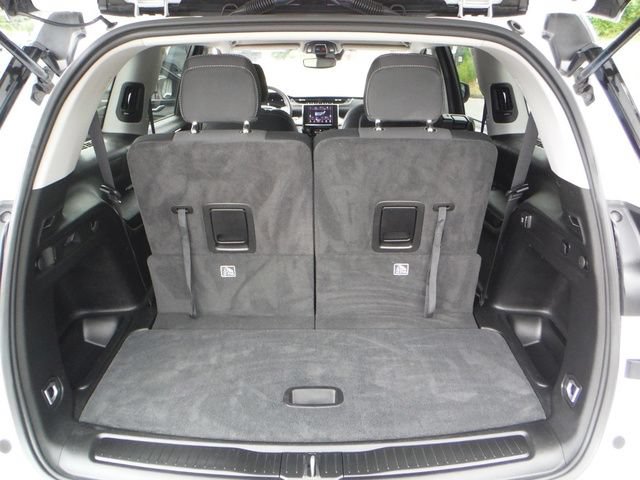 Used 2023 Jeep Grand Cherokee L Laredo AWD/4WD image 38