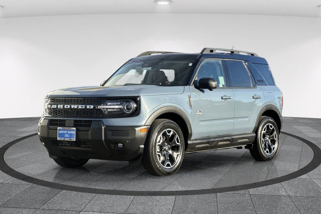 Certified 2025 Ford Bronco Sport Outer Banks w/ Outer Banks Tech Package+ image 10