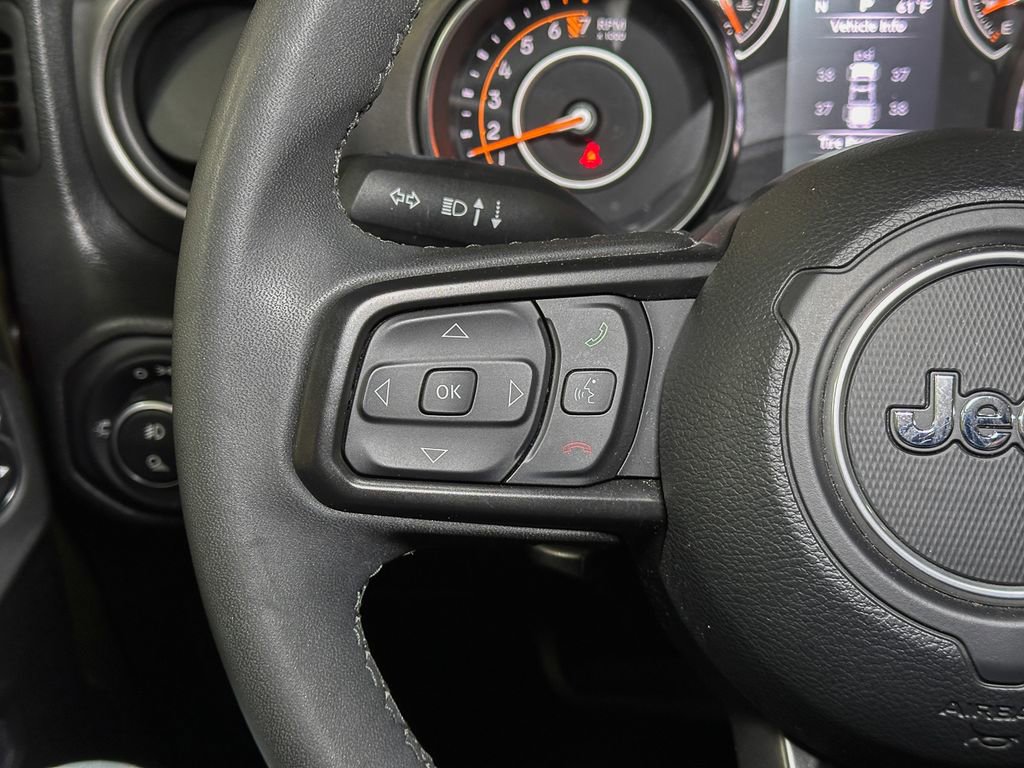 Certified 2023 Jeep Gladiator Sport image 30