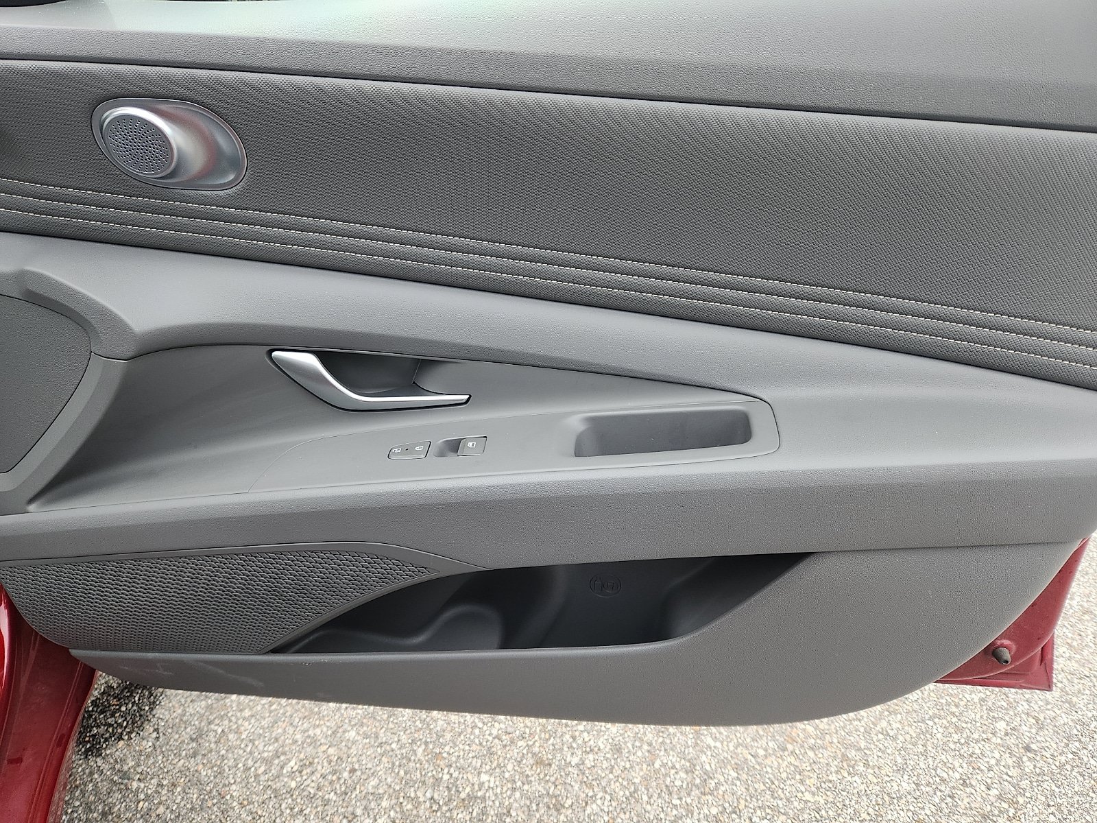 Certified 2024 Hyundai Elantra SEL w/ Convenience Package FWD image 35